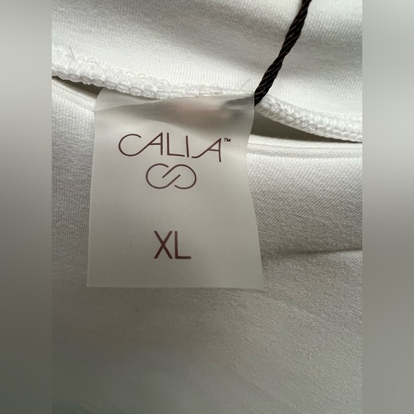 Calia XL NEW With Tags Soft scuba Golf Crew - Pure White Small Dirt Spots shown - Picture 2 of 13